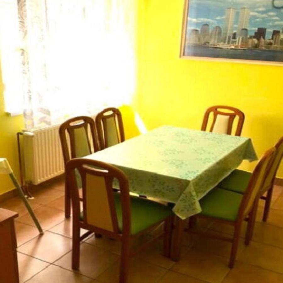 Sziszi nyaralóház Balatonszarszo Exterior foto